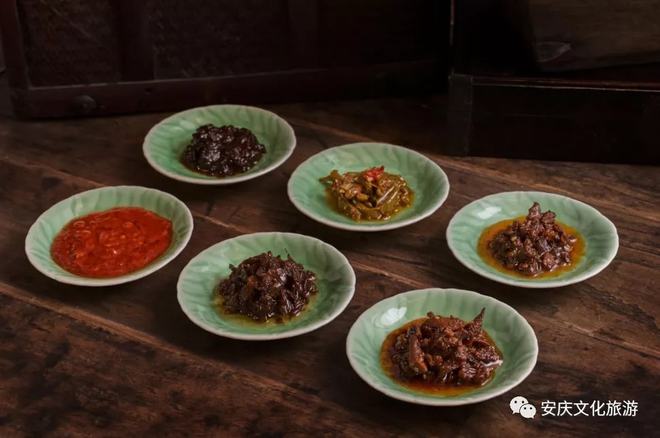 美食秘境探秘与病毒影响